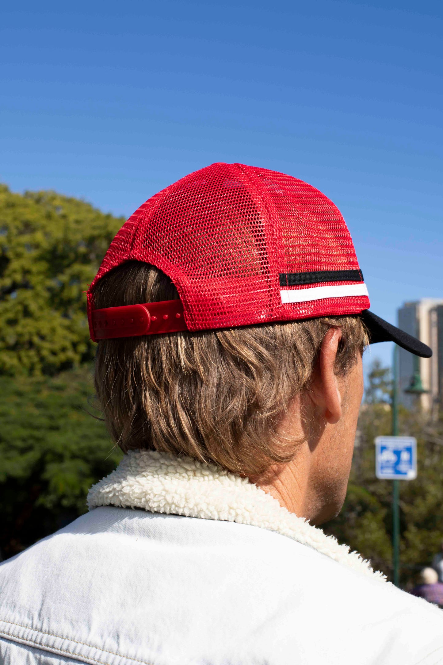 TRUCKER CAP OZ CRITTER CAP STRIPES